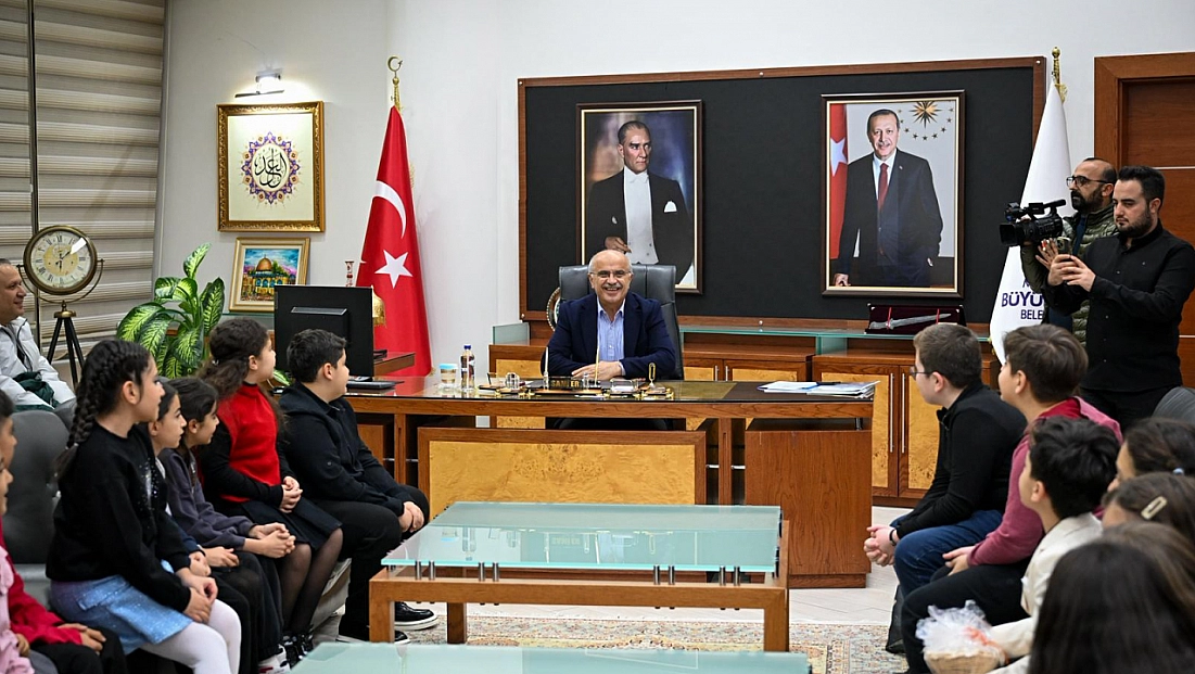 Başkan Er'e sürpriz ziyaret