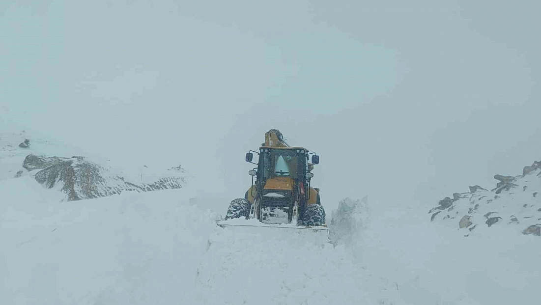 500 köy yolu ulaşıma açıldı