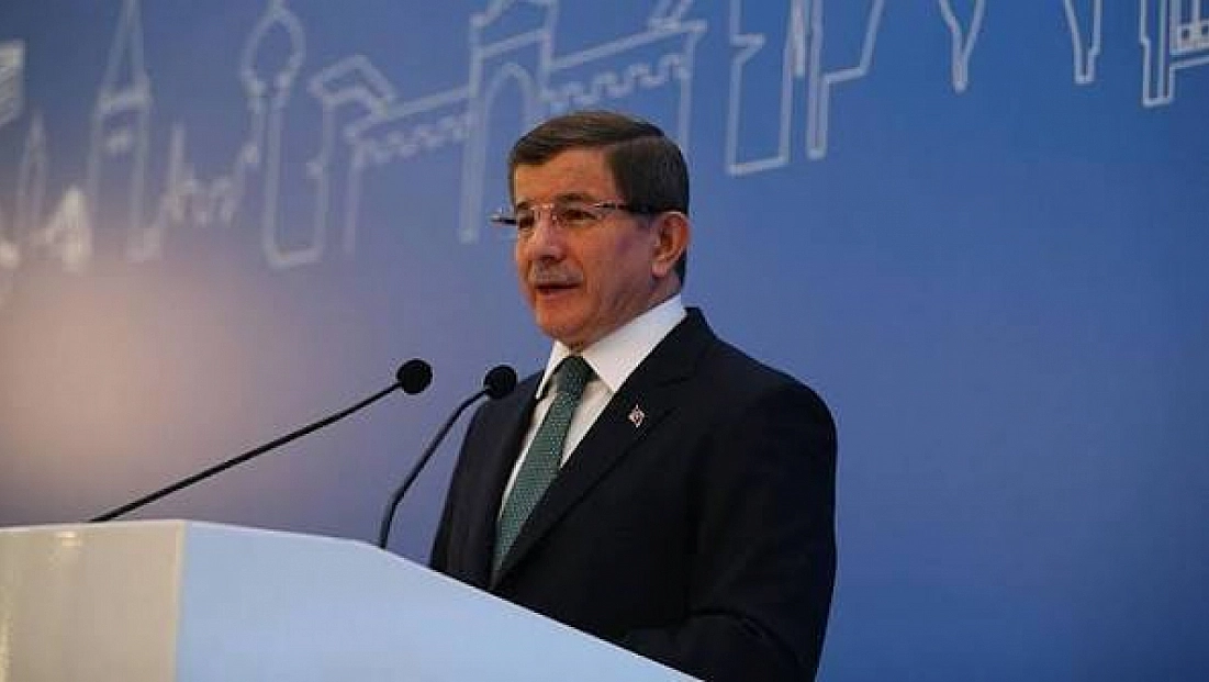 Ahmet Davutoğlu duyurdu: Gelecek Partisi feshedildi!