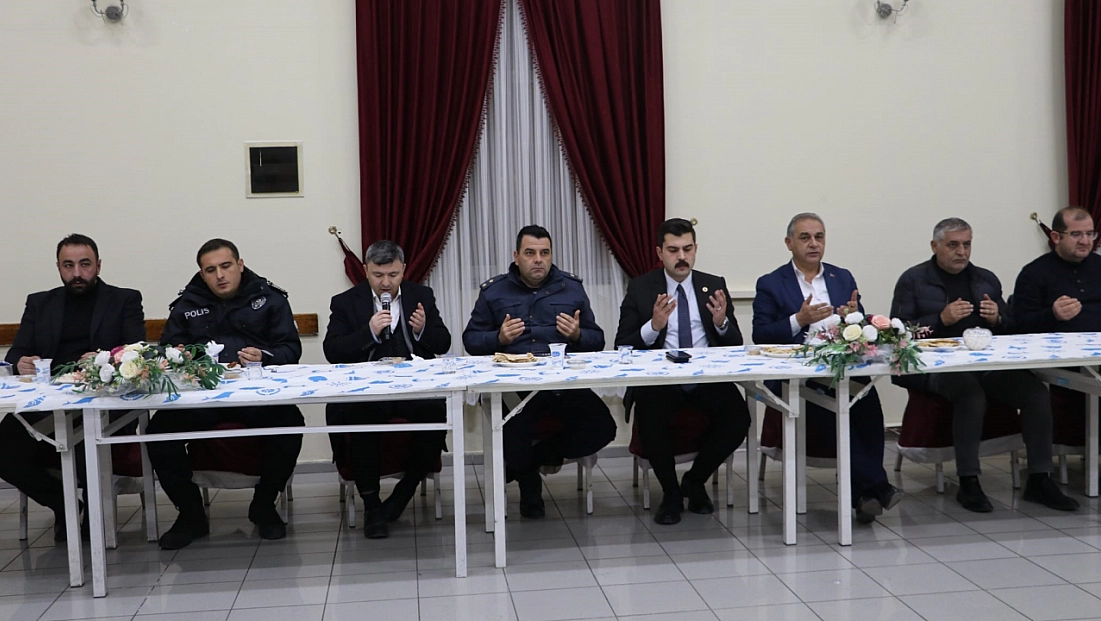 Esnaflardan Ulu Camiye bağış