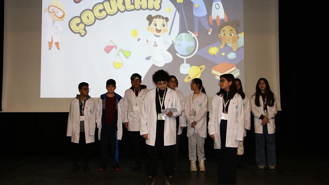 80 öğrenci bilim dünyasıyla buluştu