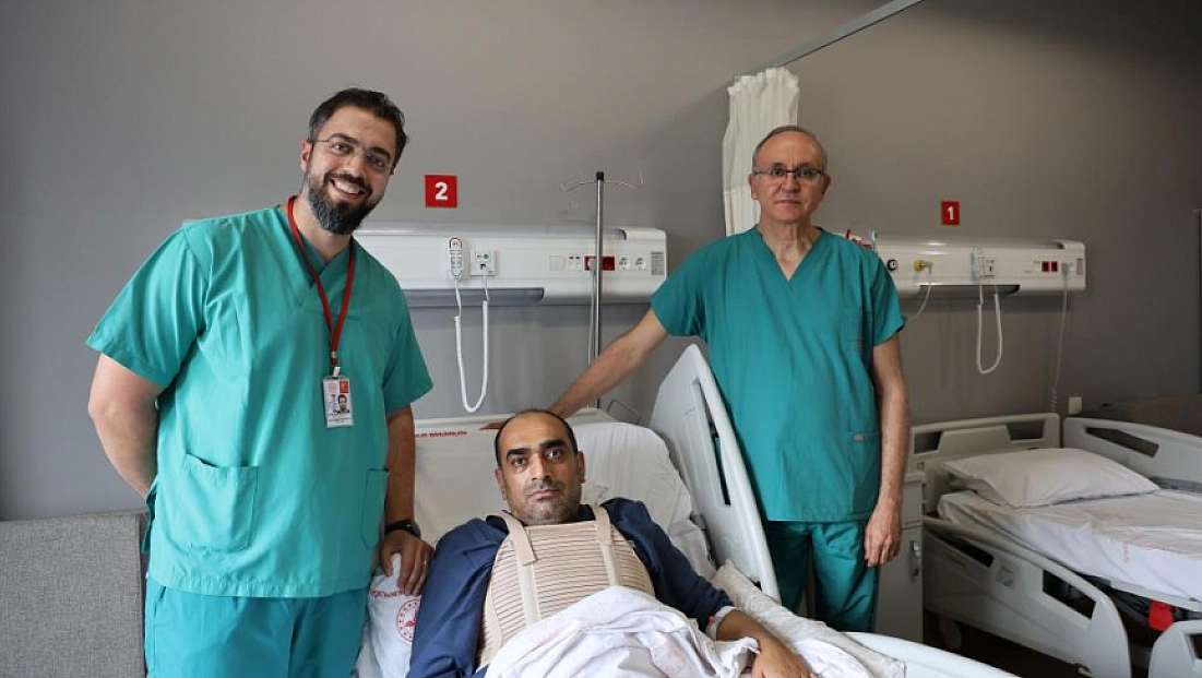 100’üncü açık kalp ameliyatı başarıyla yapıldı