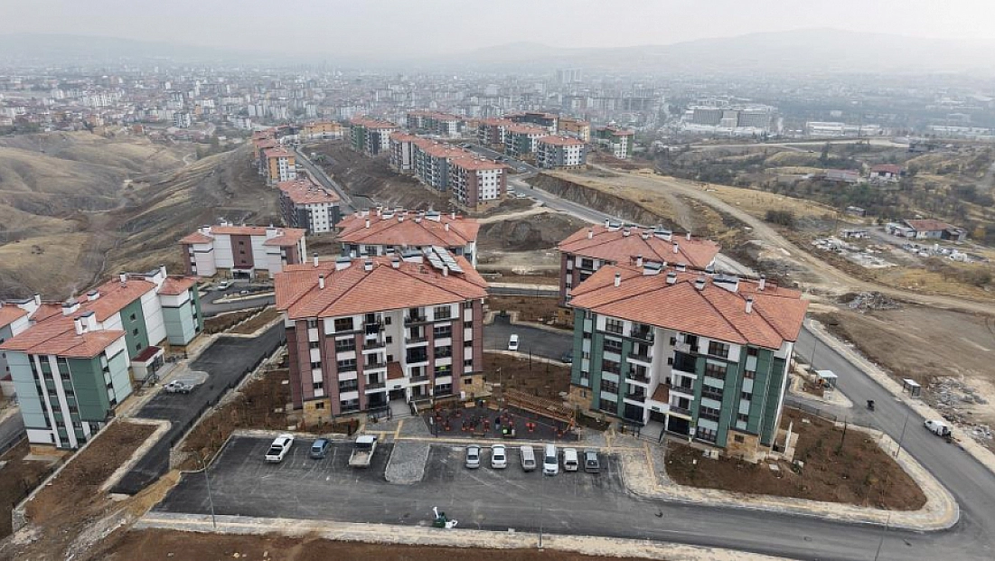 12 bin 326 aile yeni evine taşındı