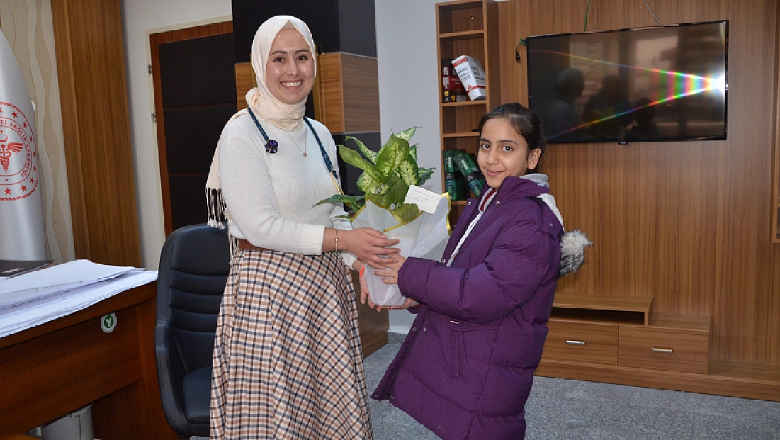 12 yaşındaki Zeynep’in hayatını doktorun dikkati kurtardı