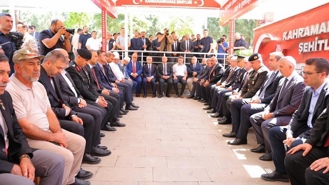 15 Temmuz anma etkinlikleri şehitlik ziyaretiyle başladı