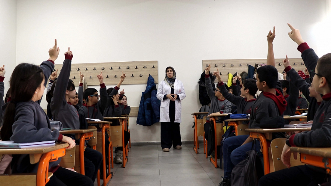 2020'deki depremin ardından 69 okul eğitime kazandırıldı