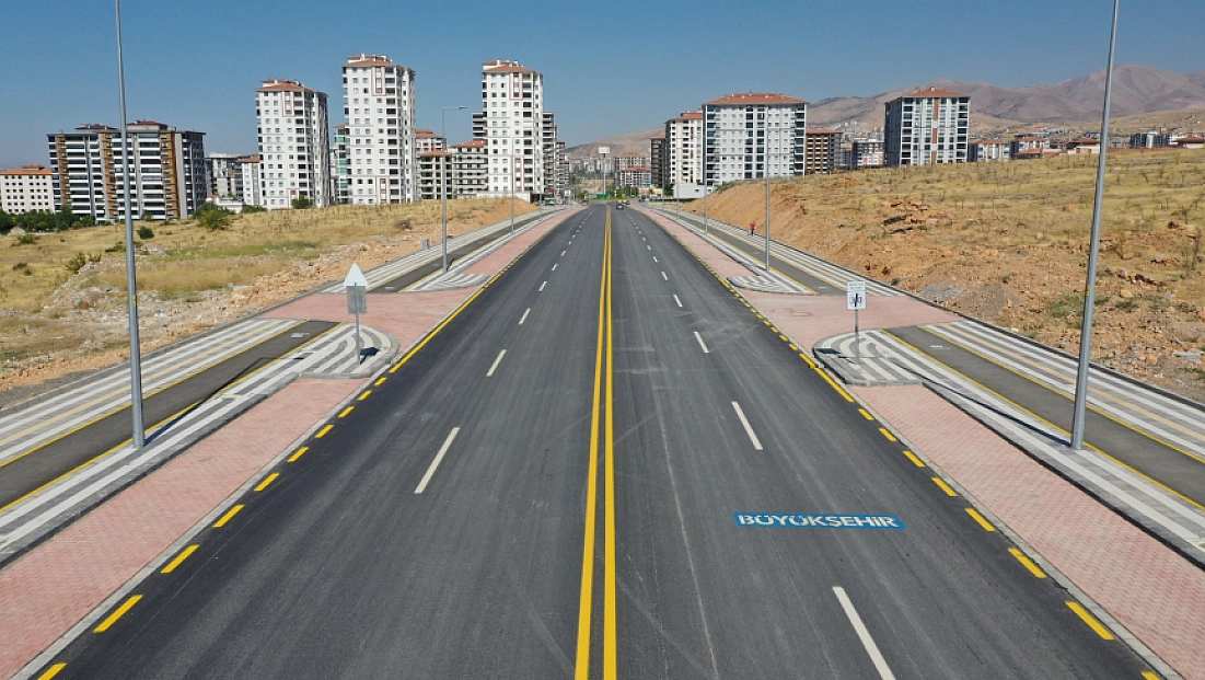 30 metre genişlik ve 4 şerit: Filistin Caddesi modern bir aksa dönüştü