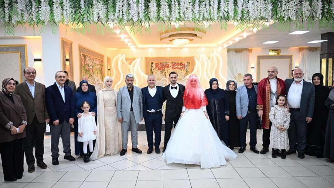 6 Şubatta ailesini ve bacağını kaybetti! Yeni bir hayata 'Evet' dedi