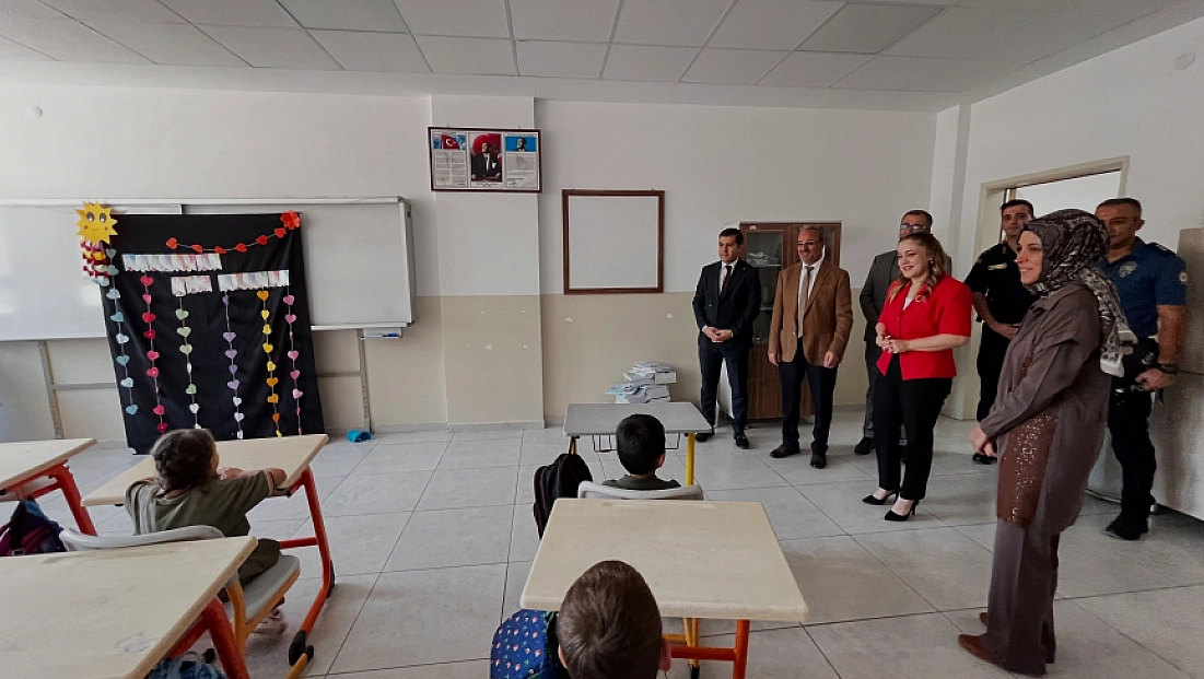 Ağın'da yeni eğitim öğretim yılı törenle başladı
