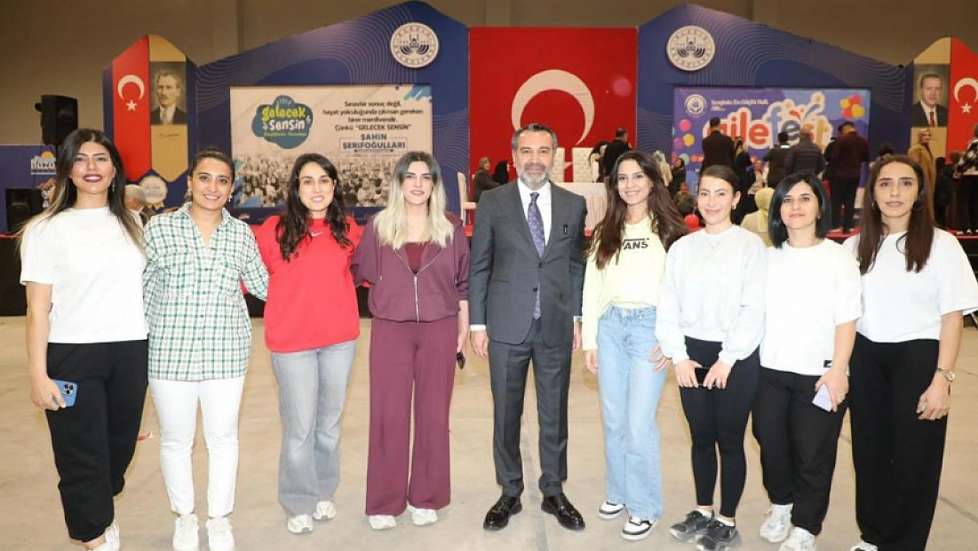 AileFest’te genç çiftin nikahı kıyıldı