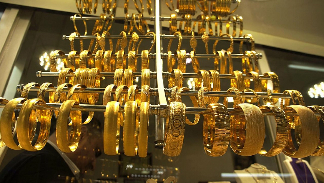 Altın fiyatları haftaya rekorla başladı: Gram altın 8 bin olabilir