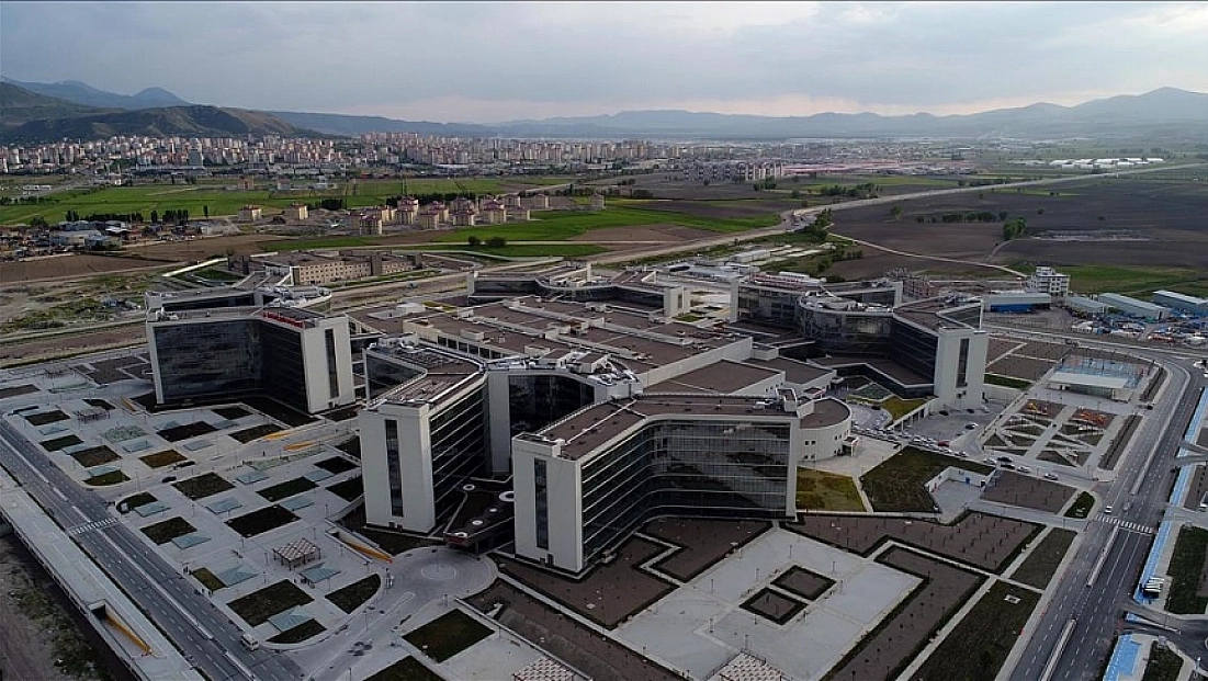 Ankara'da sürpriz hamle: Malatya için gözler 2027'ye çevrildi!