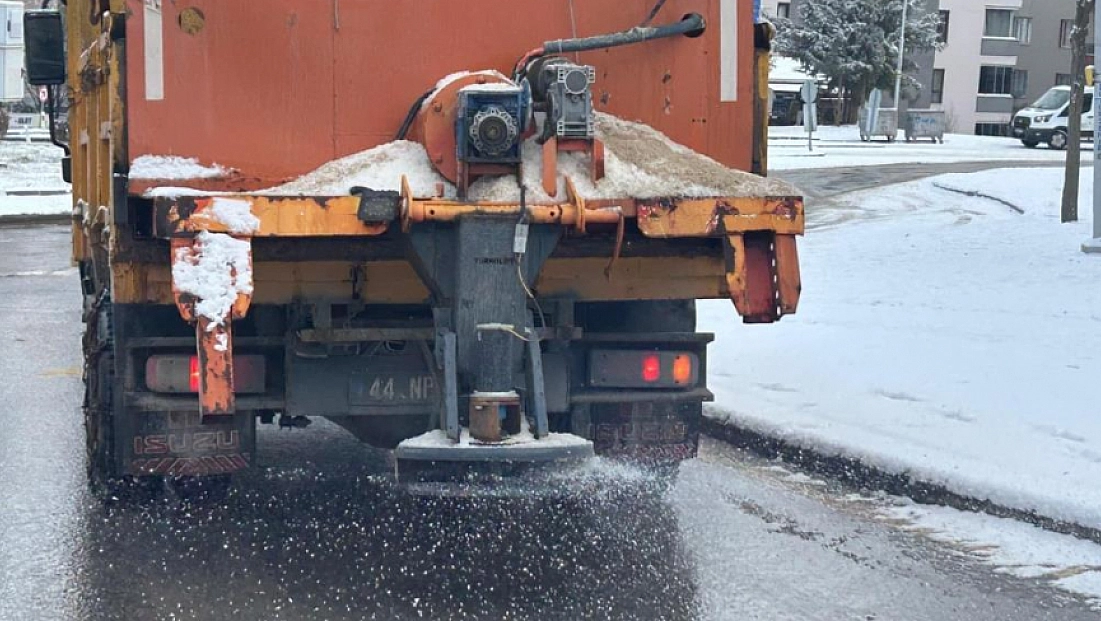 Battalgazi'de ekipler aralıksız çalışıyor