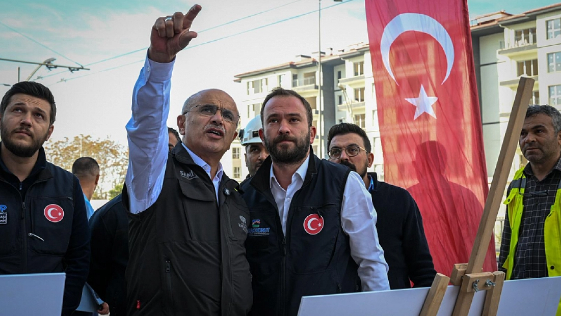 Büyükşehir’de yol ve peyzaj yapacak