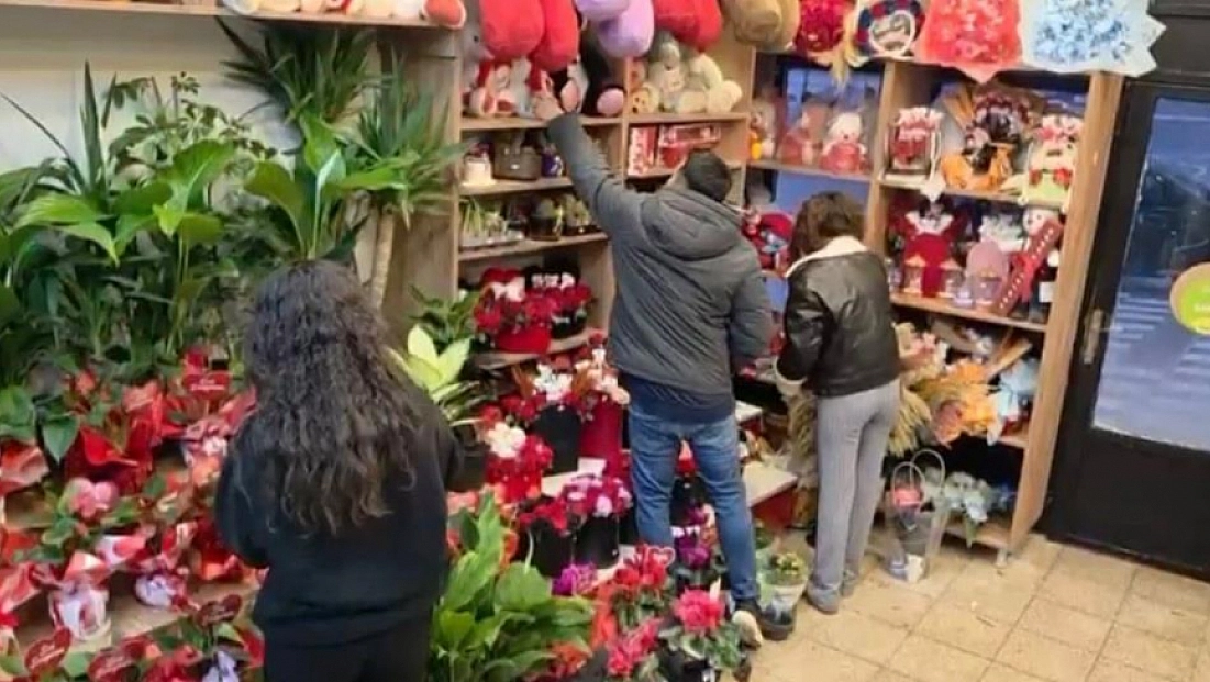 Çiçekçilerde 14 Şubat yoğunluğu