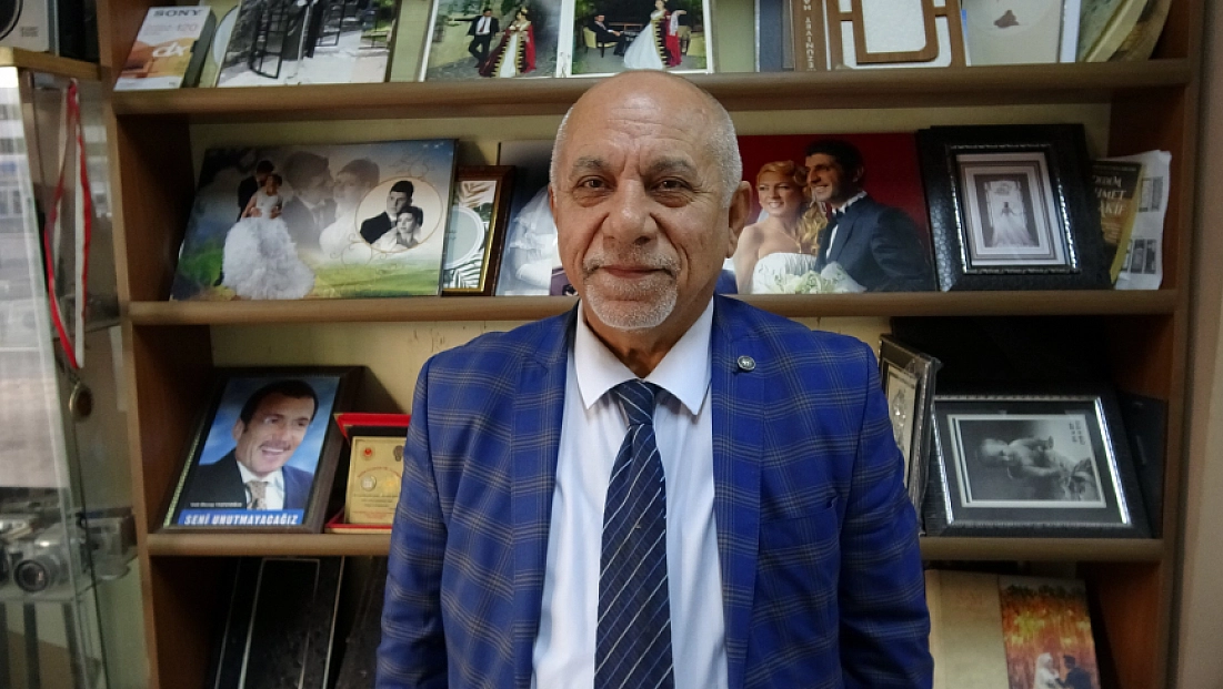 Çocukluk hayali olan fotoğrafçılığı 55 yıldır sürdürüyor