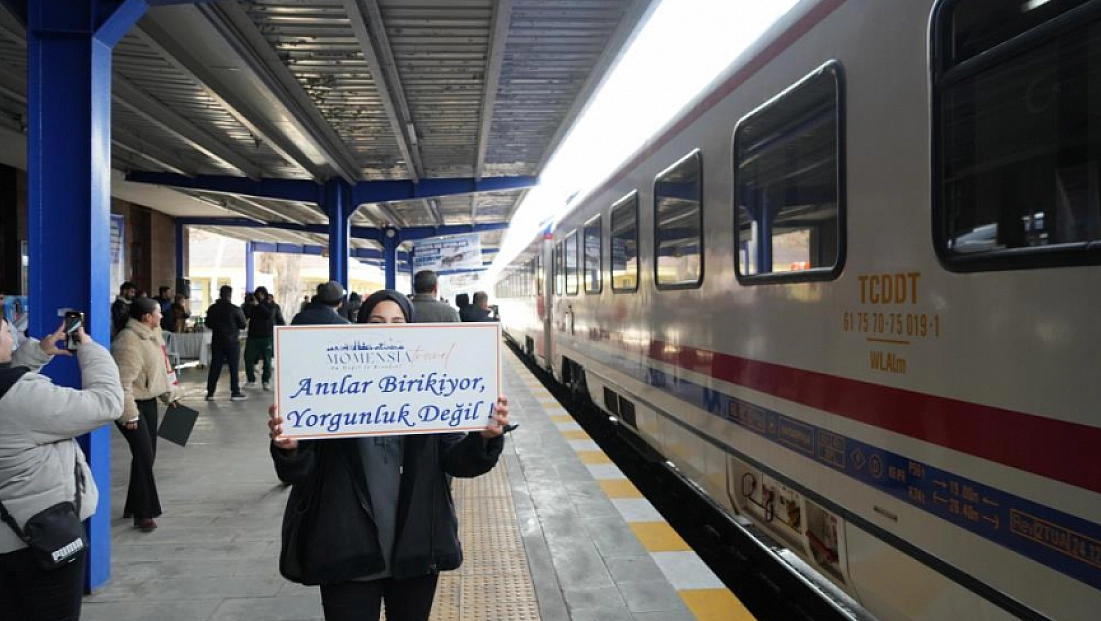 Doğu Ekspresi Erzurum'da mola verdi