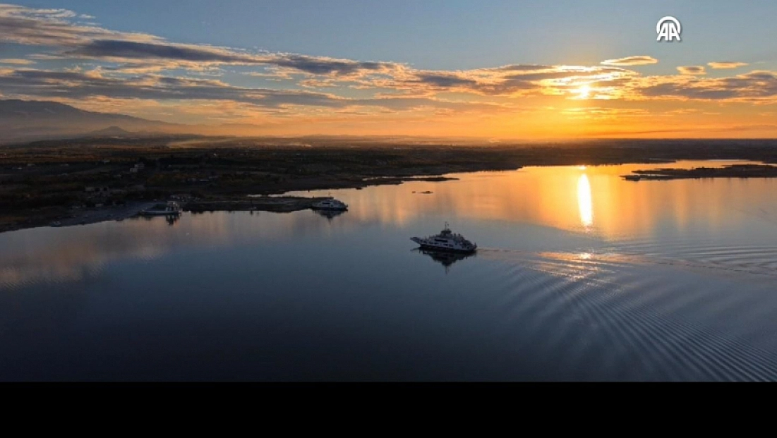 Dronla kaydedilen gün batımı büyüledi