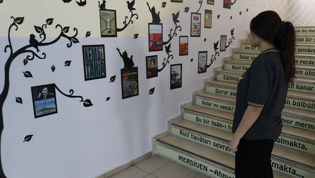 ‘Edebiyat koridoru’ öğrencilere ilham oldu