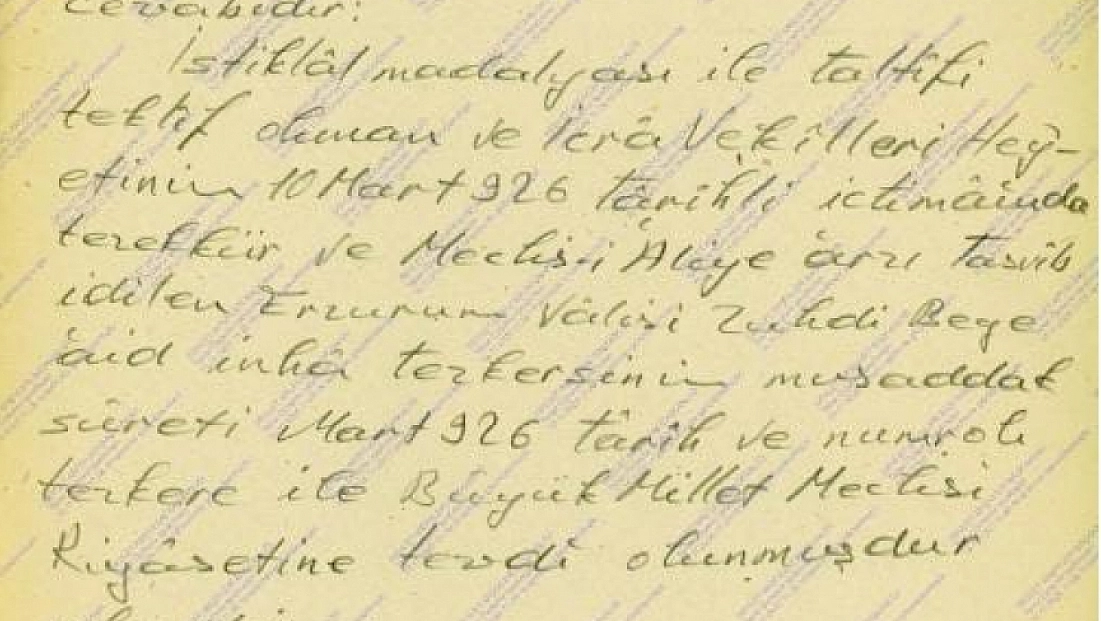 Erzurum Valisine İstiklal Madalyası