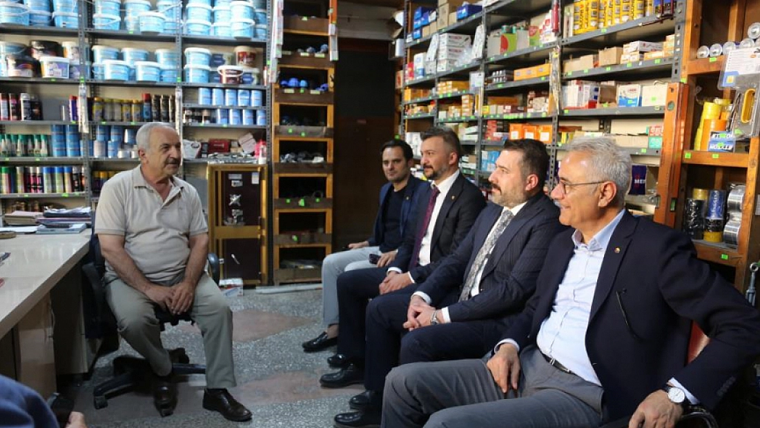 Esnafın sorunları yerinde dinlendi