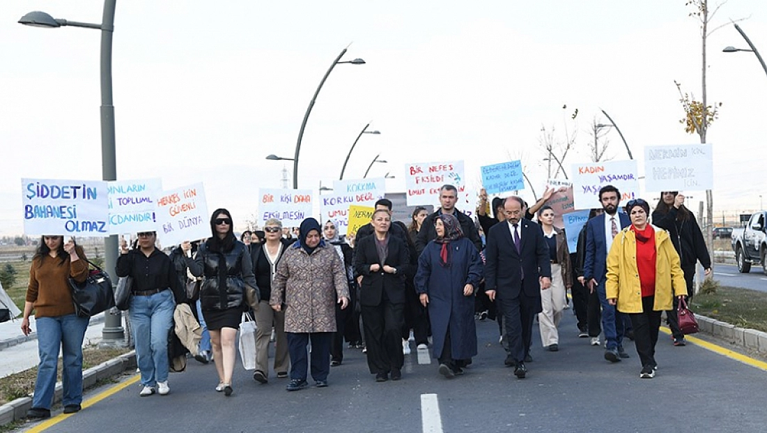 ETÜ, kadına şiddete 'Dur' dedi