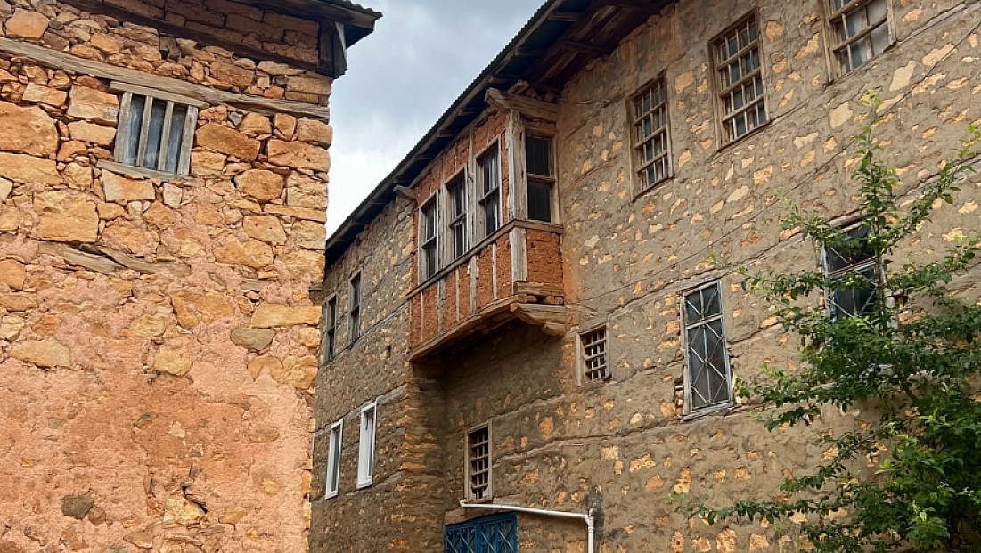 İmar Komisyonu Arapgir’de incelemelerde bulundu