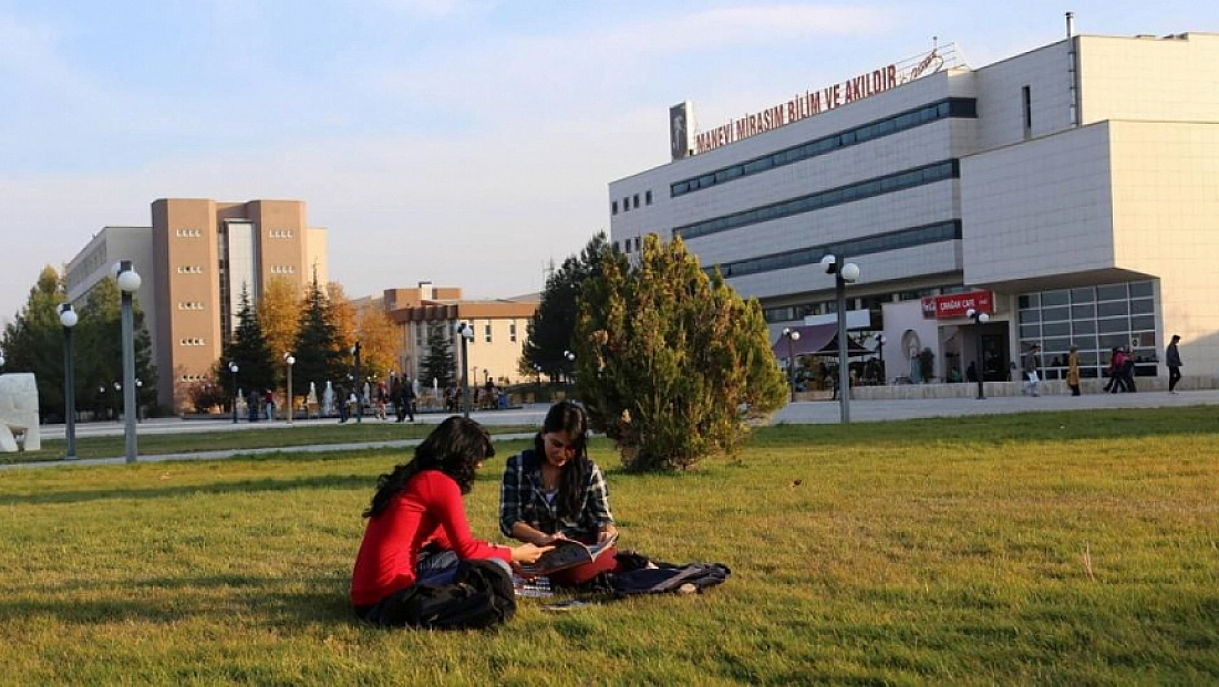 İnönü Üniversitesi'nden Öğrencilere Büyük Destek: Ulaşım Giderleri Karşılanacak