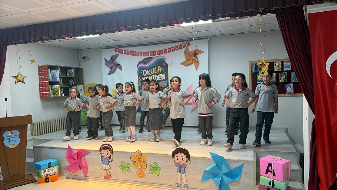 Kale'de İlköğretim Haftası kutlandı