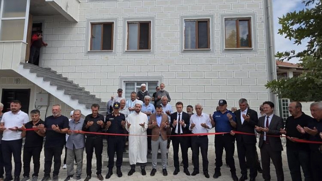 Karaburun Köyü Camisi yeniden hizmete açıldı