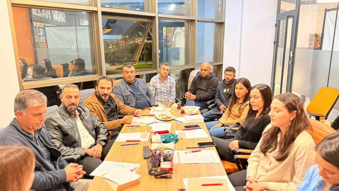 Malatya'da geleceğin eğitimi ve yapay zeka masaya yatırıldı