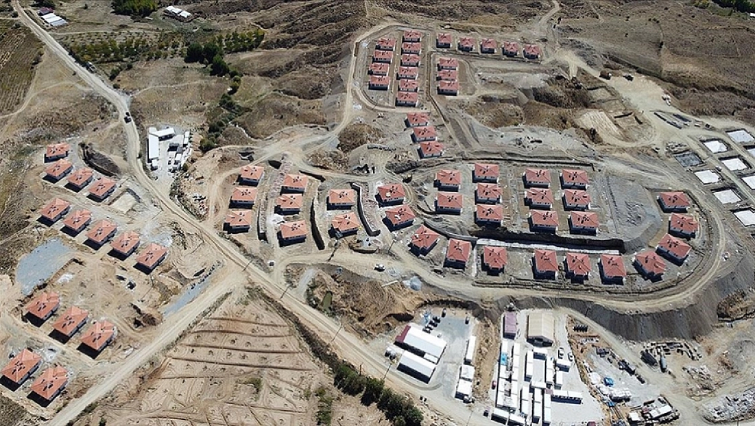 Malatya'da kırsalda 15 bin 700 konutun yapımına başlandı