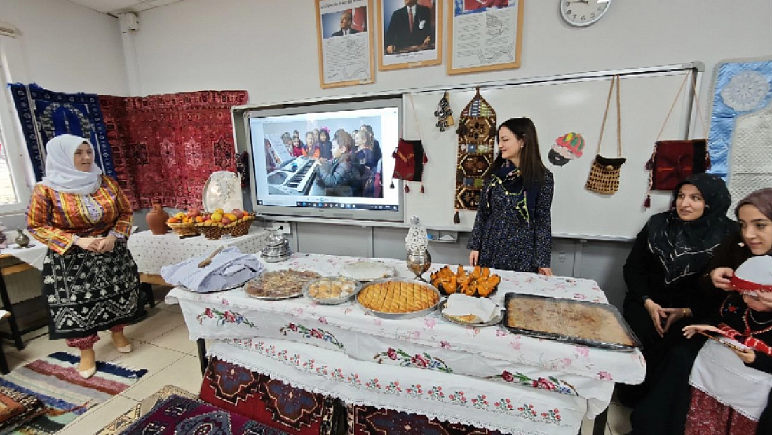 Malatya’da öğrencilerden yöresel eşya ve kültür sergisi