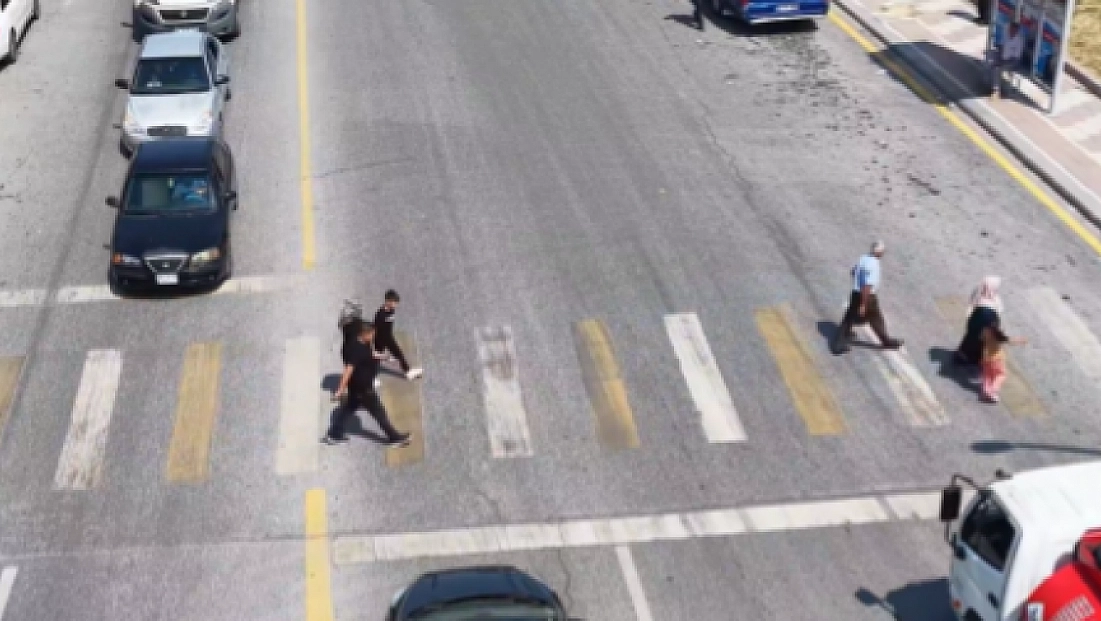 Malatya’da yaya geçitlerinde yeni denetim: Sürücüler tek tek kontrol edildi