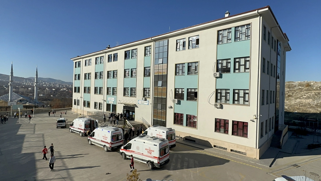 Malatya’da Yerli Malı Haftası kabusa döndü: 10 öğrenci hastanelik oldu