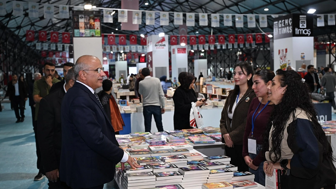 Malatya Kitap Fuarı’nda ziyaretçi sayısı 100 bini aştı!