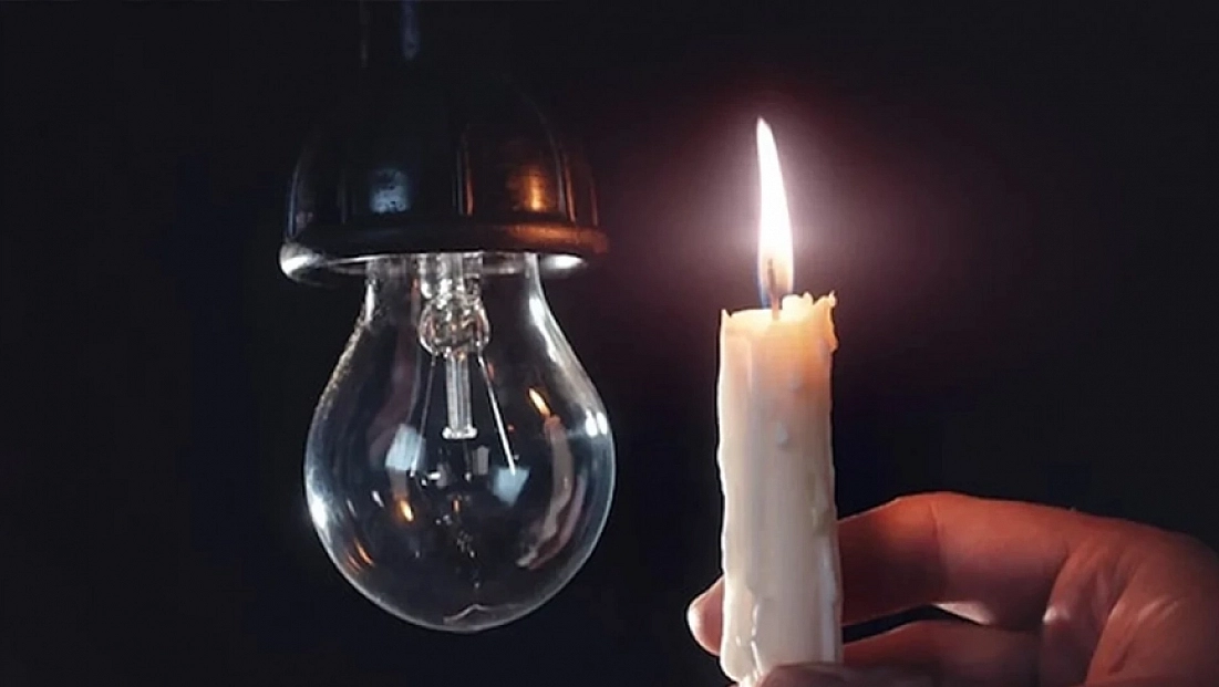 Mumlar hazır olsun: Malatya'da mahallede uzun süreli elektrik kesintisi
