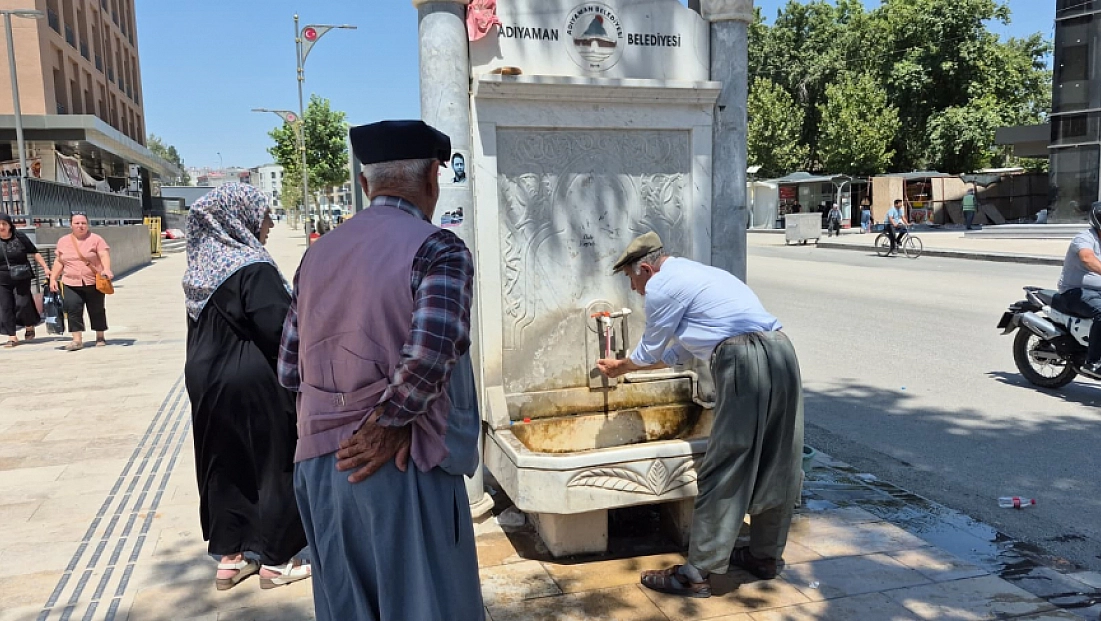 Sıcak hava etkisini sürdürüyor