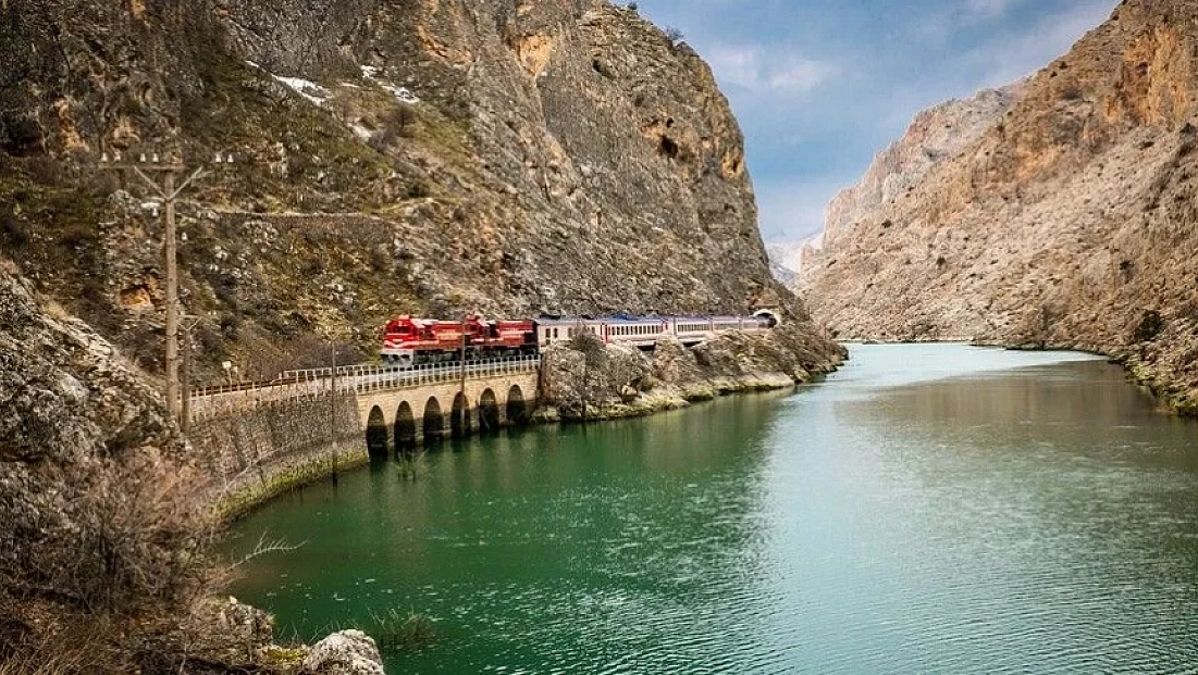 Turistik Doğu Ekspresi’nde yeni sezon biletleri satışa çıkıyor: İlk sefer 21 Aralık’ta!