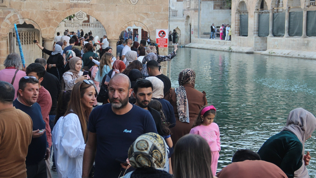 Turizm patlaması: Otellerde doluluk oranı yüzde 100’e ulaştı