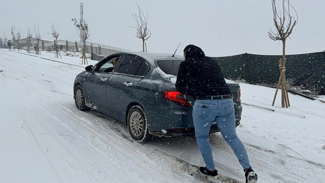 Uçuşlar iptal edildi