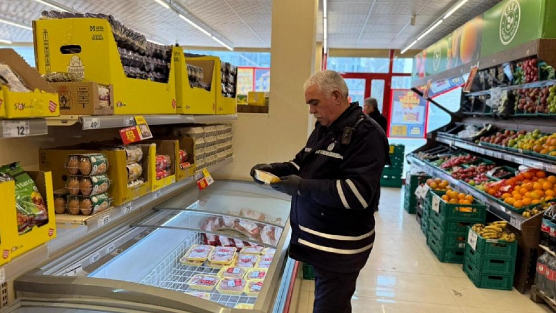 Yeşilyurt’ta yılbaşı öncesi zabıta denetimleri sıkılaştırıldı