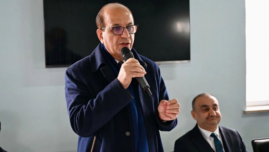 Yeşilyurt tam kadro sahada: 62 araç, 130 personel, 2 bin ton tuz...