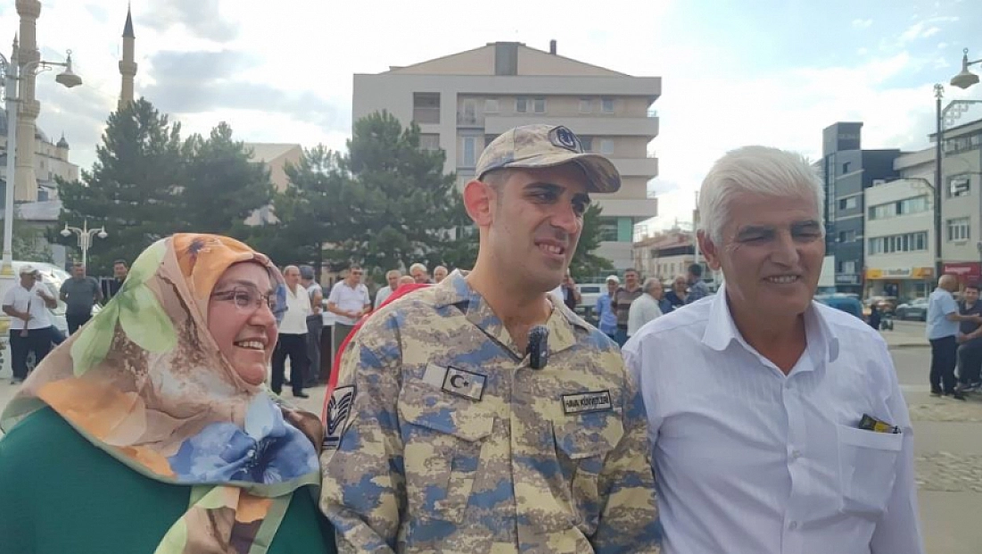 Yıllardır kurduğu askerlik hayali gerçek oldu