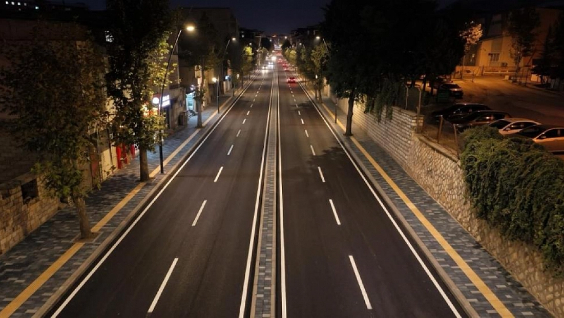 Yollar bir bir asfaltlanıyor