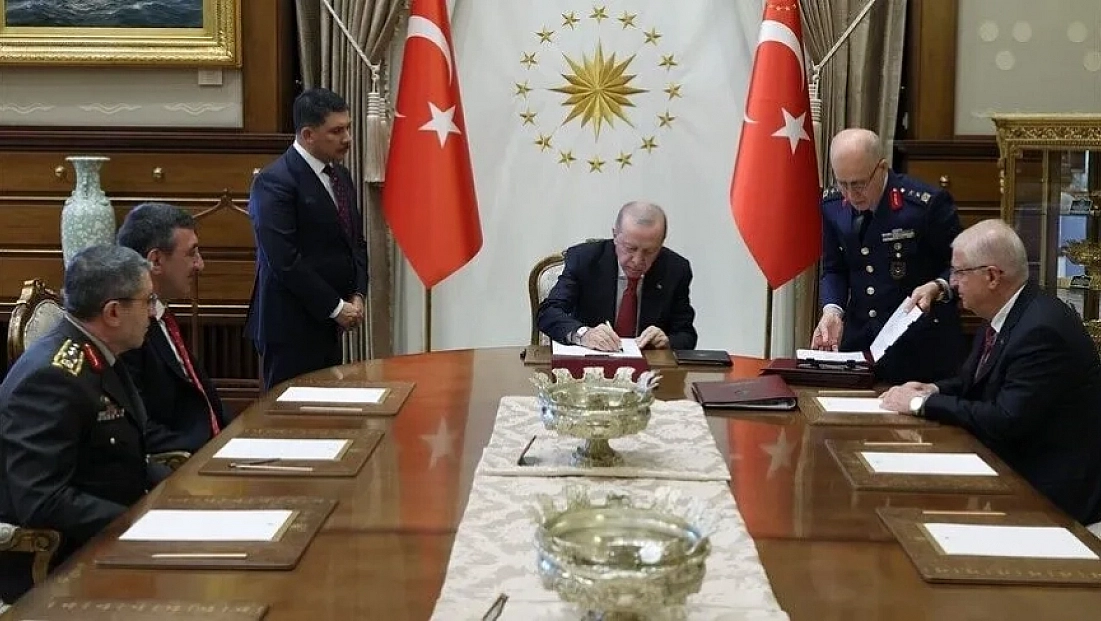 Yüksek Askeri Şura kararları açıklandı: 61 general ve amiral emekliliğe ayrıldı