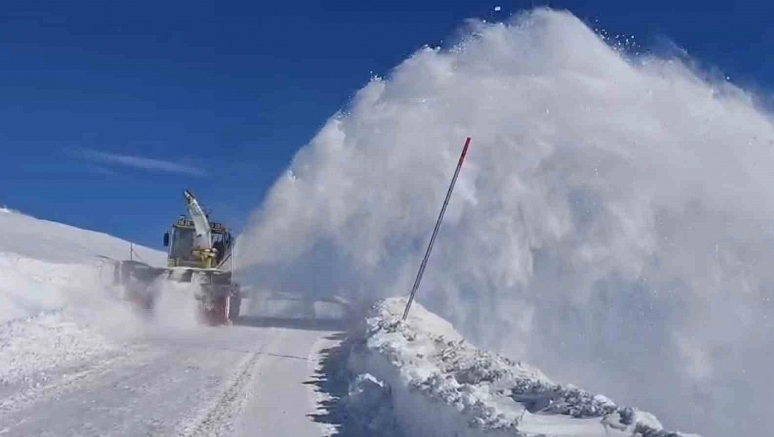 Malatya’da 107 mahallede binlerce kilometrelik yol ulaşıma açıldı