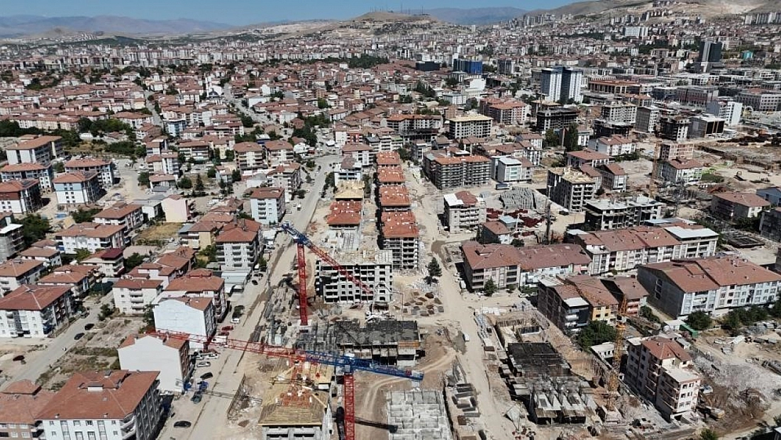Malatya'da deprem enkazında 33,7 milyon TL’lik kamu zararı iddiası!