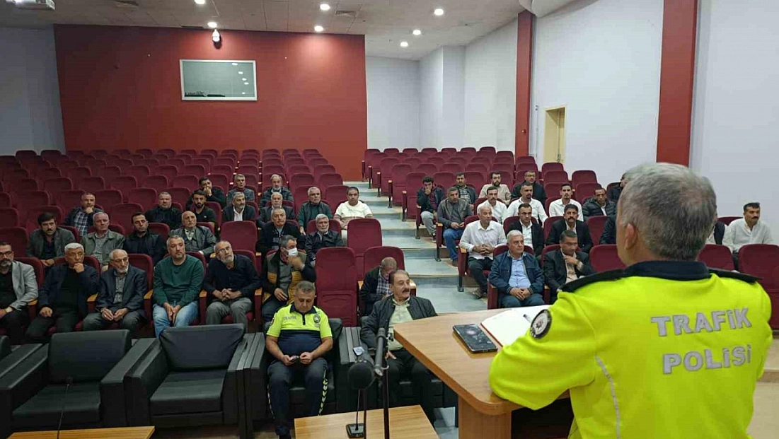 Malatya’da Emniyet’ten anlamlı etkinlik: Sürücüler bilgilendirildi