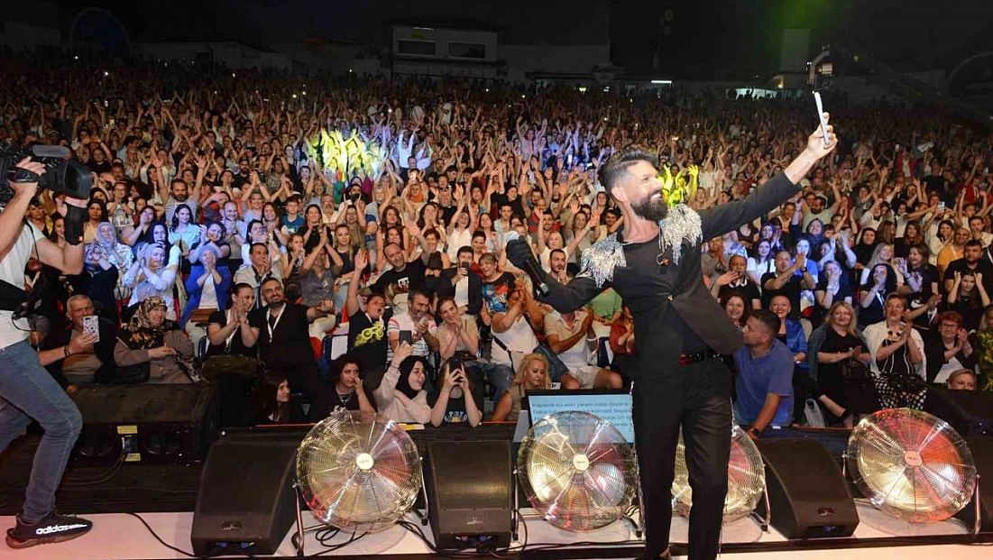 Mehmet Çevik’ten ücretsiz konser